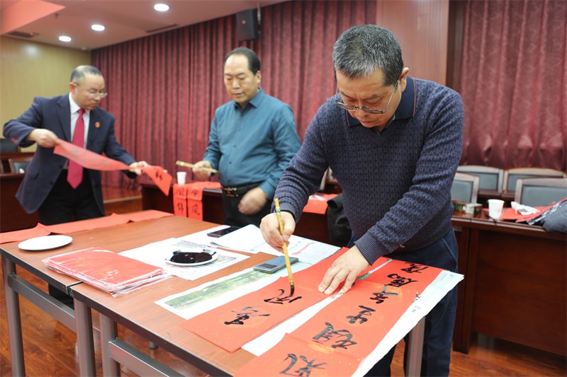 PM5B8857.jpg PM5B8857.jpg