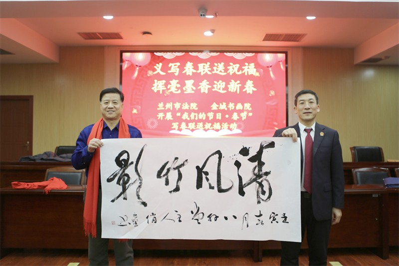 PM5B9179.jpg PM5B9179.jpg