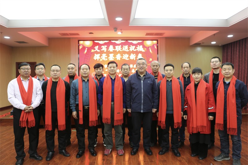 PM5B9128.jpg PM5B9128.jpg